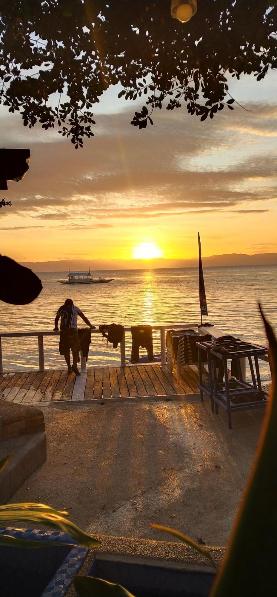 Love'S Beach & Dive Resort موالبوال المظهر الخارجي الصورة